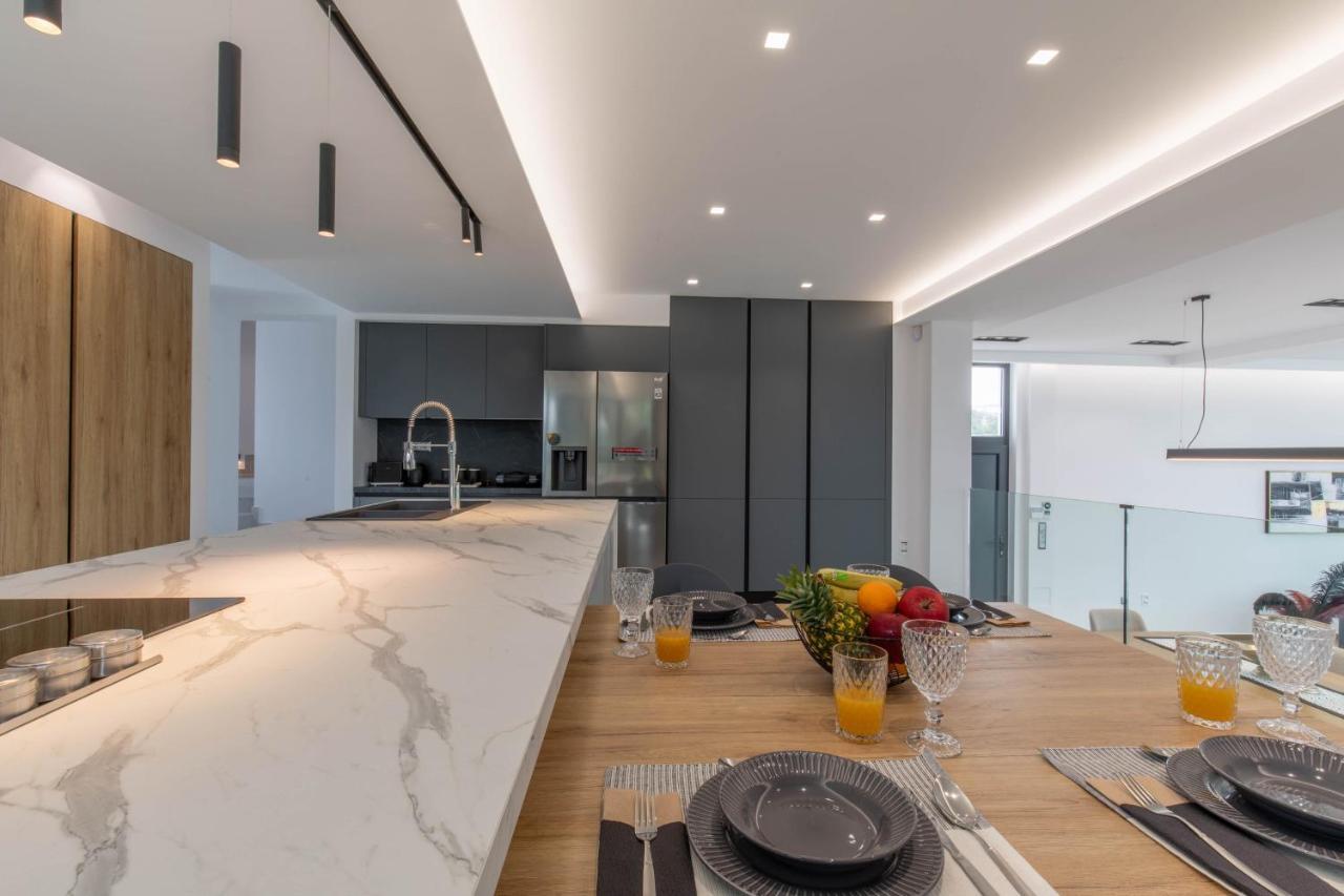 Armonia Luxury Villa Ialysós Eksteriør bilde